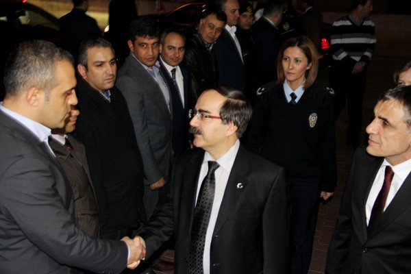 VALİ COŞ, YENİ YILI POLİS MERKEZİNDE KARŞILADI 